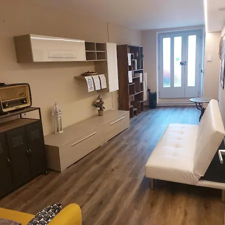 Nottetempo ゲストハウス チェゼーナ